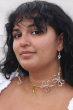 Load image into Gallery viewer, Bloom Earrings