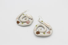 Load image into Gallery viewer, Upward Spiral Earrings
