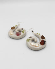 Load image into Gallery viewer, Upward Spiral Earrings