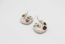 Load image into Gallery viewer, Upward Spiral Earrings