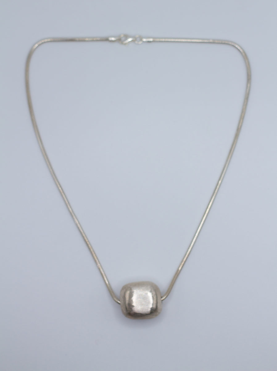 Silver Drop Necklace – Thingamajig Objects