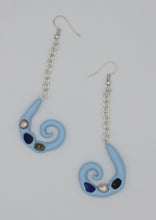 Load image into Gallery viewer, Upward Spiral earrings