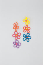 Load image into Gallery viewer, Daisy Chains