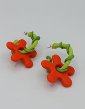 Load image into Gallery viewer, Blooming Vine Hoops