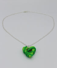 Load image into Gallery viewer, Vine Heart Necklace