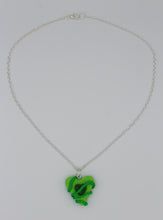 Load image into Gallery viewer, Vine Heart Necklace