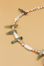Load image into Gallery viewer, Barnacle Necklace