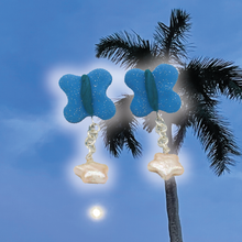 Load image into Gallery viewer, Butterfly Star Earrings