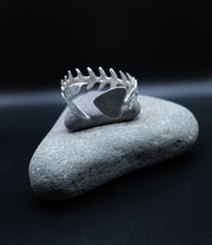 Load image into Gallery viewer, Fish Bone Cuff