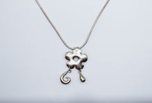 Load image into Gallery viewer, Bloom Necklace
