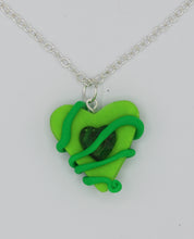 Load image into Gallery viewer, Vine Heart Necklace